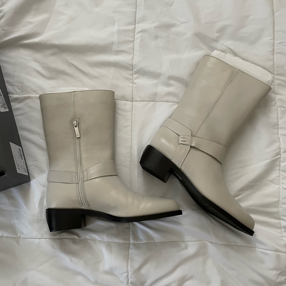 NIB NWT Aquatalia Guilianna weatherproof leather boot 8